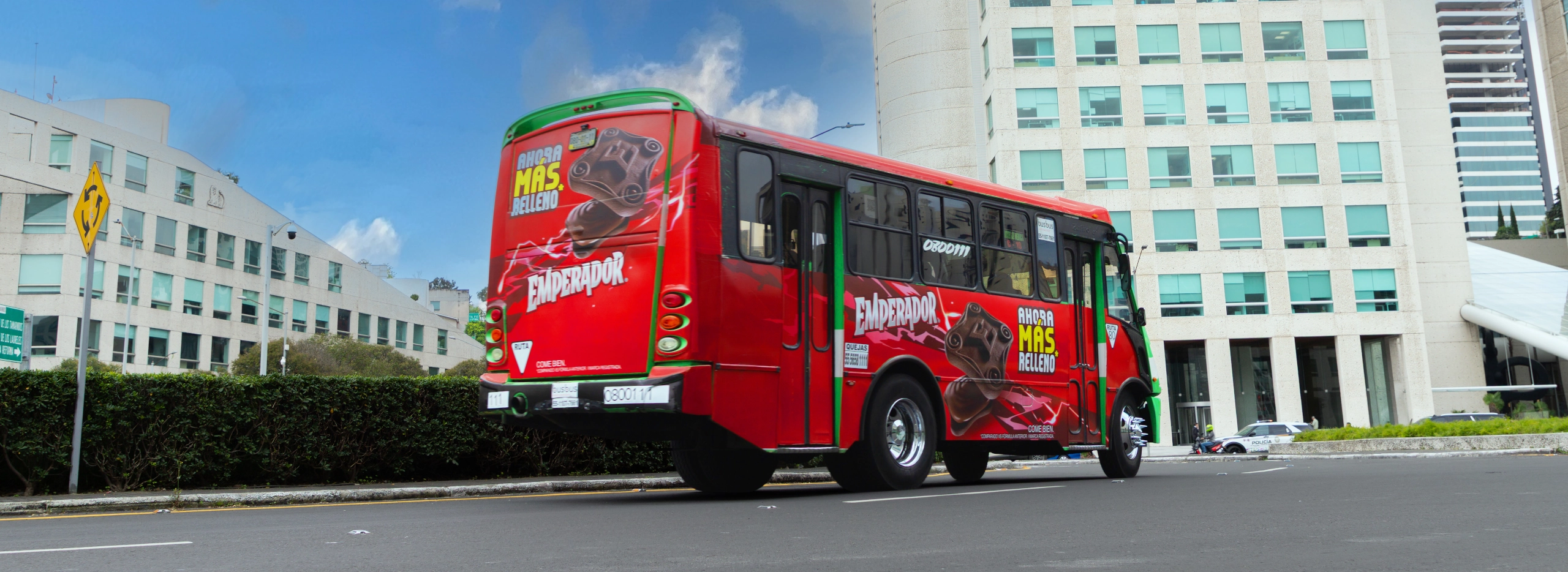 Campaña Emperador — Full wrap en autobuses urbanos CDMX
